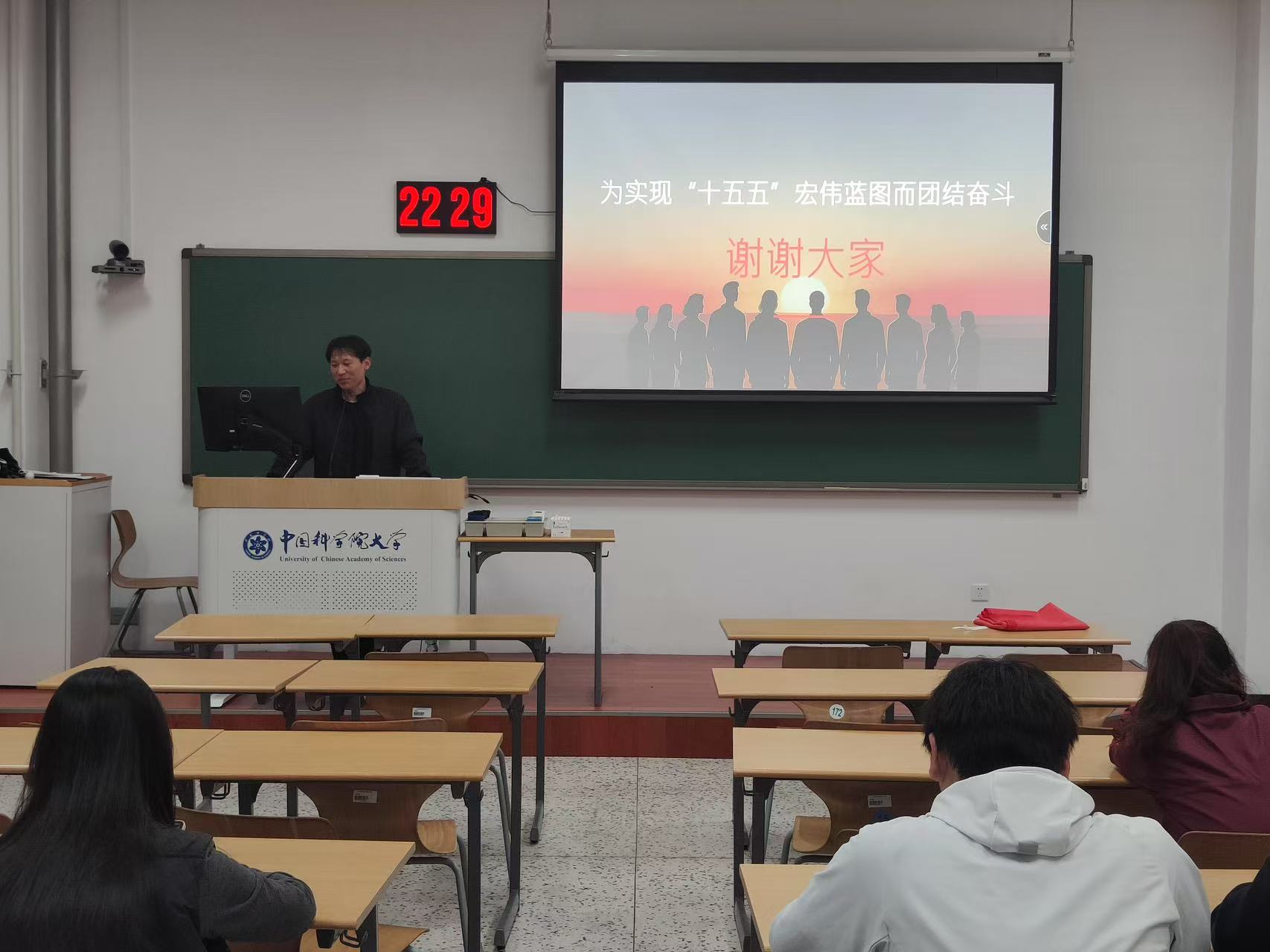 图3.jpg